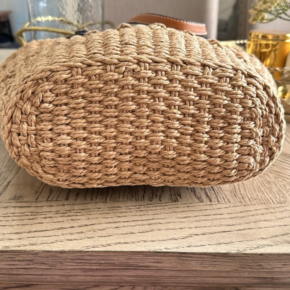 SUMMER IS HERE!🏖️ Straw Tote/shoulder Bag💞 - Picture 4 of 8